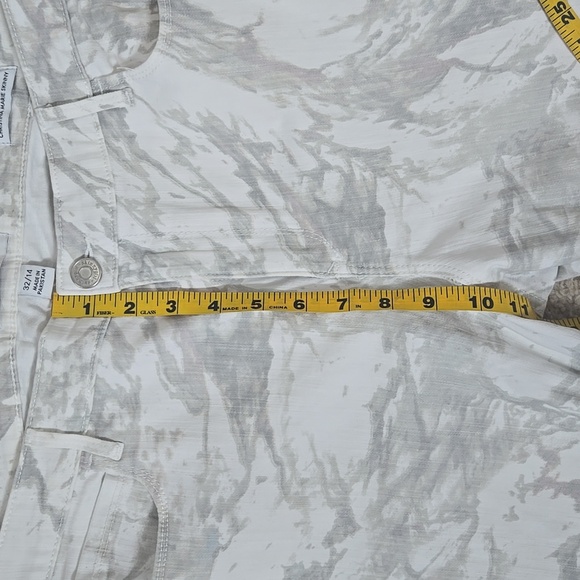 Skinnygirl White and Gray Patterned Marbled Christina Marie Skinny Jeans Size 14 - Picture 5 of 13